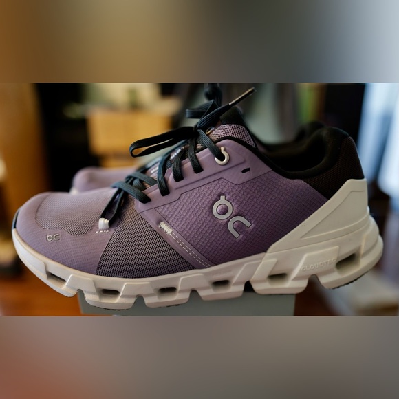 On Cloudflyer 4 (Men’s) - Picture 3 of 6